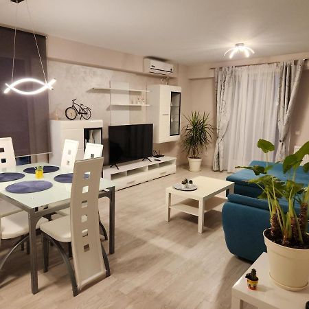 Airport Apartment Otopeni Exterior foto